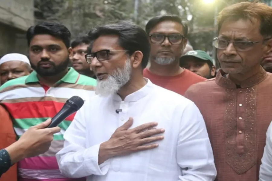 খাল দখলদারদের আশ্রয় দিলে তাকেও আইনের আওতায় আনা হবে: প্রতিমন্ত্রী