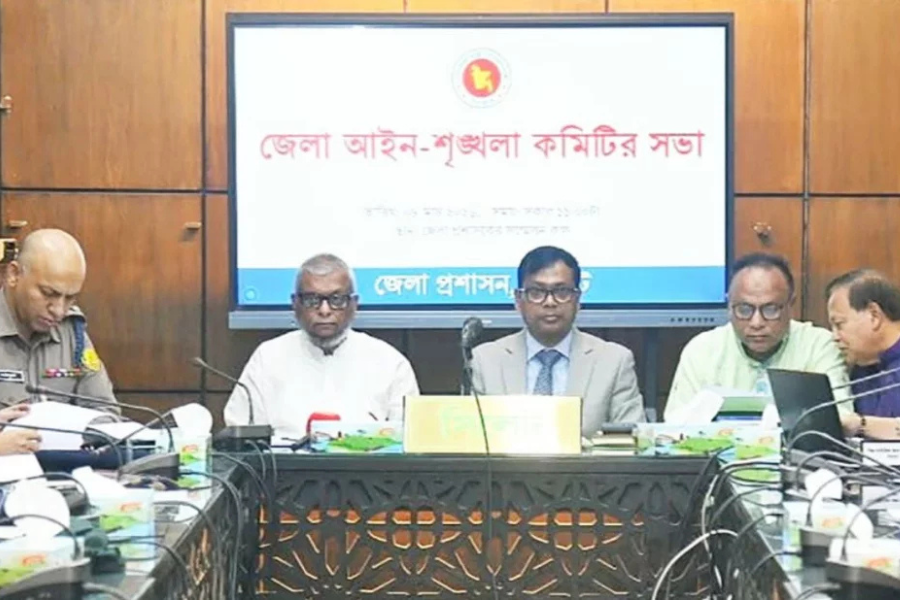 মধ্যপ্রাচ্যের যুদ্ধের প্রভাব পড়তে পারে রেমিট্যান্সে: প্রবাসীকল্যাণ মন্ত্রী