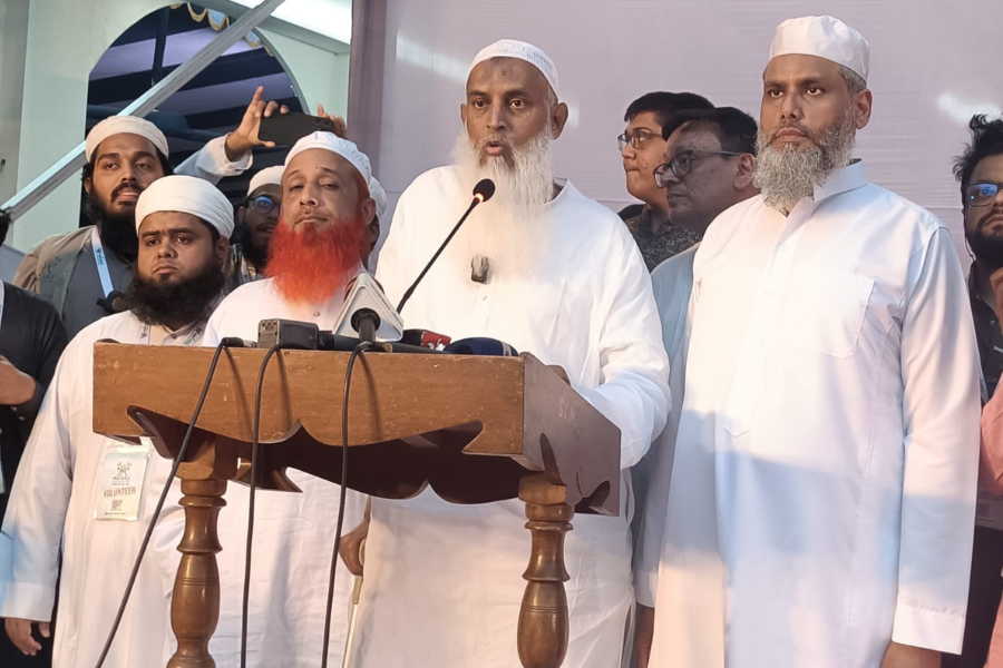 মধ্যপ্রাচ্যের সংঘাত নিরসনে দোয়ার অনুরোধ ধর্মমন্ত্রী কায়কোবাদের