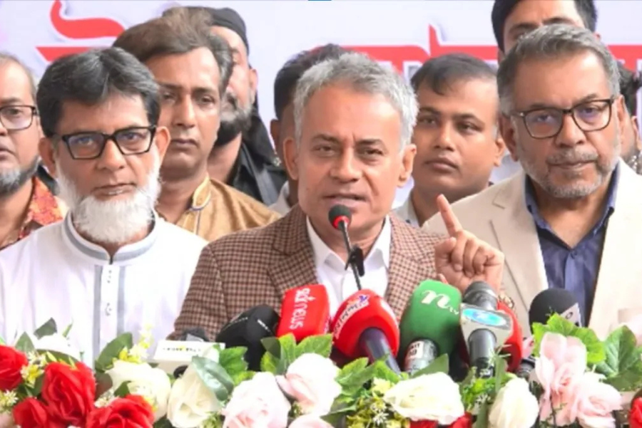 গণপরিবহন ১৫ মার্চ থেকে পর্যাপ্ত জ্বালানি পাবে: সড়কমন্ত্রী