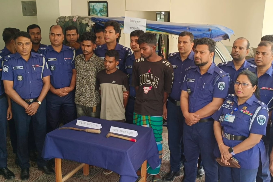 সামান্য অটোরিকশার জন্য বন্ধু যখন খুনি