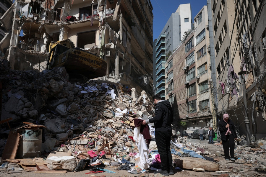 কুয়েতে ড্রোন হামলায় ব্যাপক ক্ষয়ক্ষতি