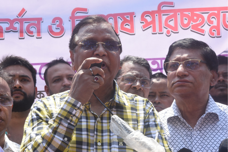 সড়ক নির্মাণ শিগগিরই, কুতুবখালি খাল পরিষ্কার শুরু