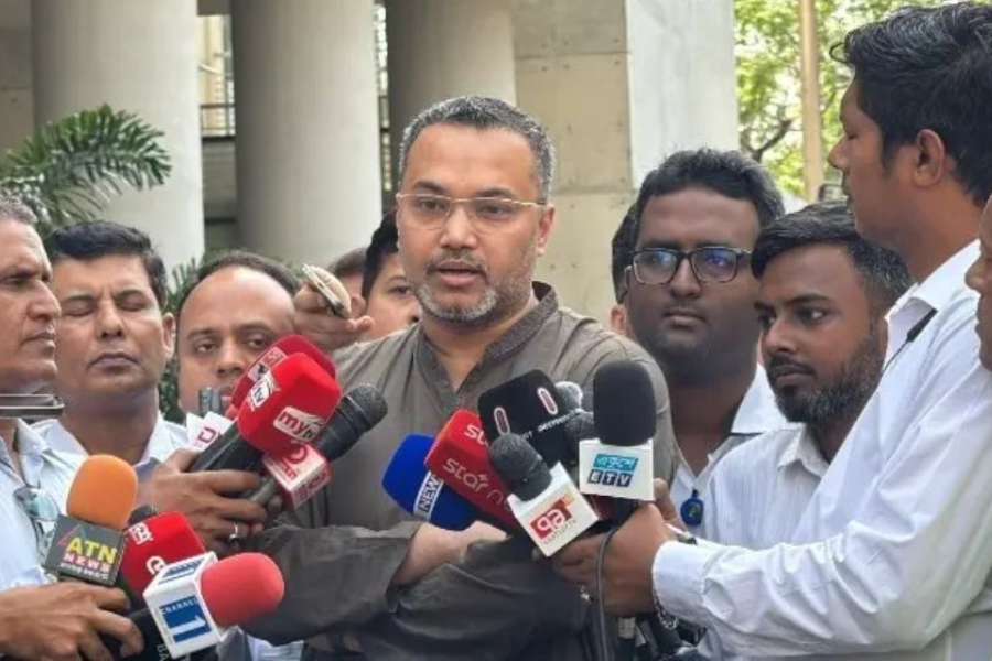 দ্রুত খুলছে মালয়েশিয়ার শ্রম বাজার: প্রধানমন্ত্রীর উপদেষ্টা মাহদী আমিন