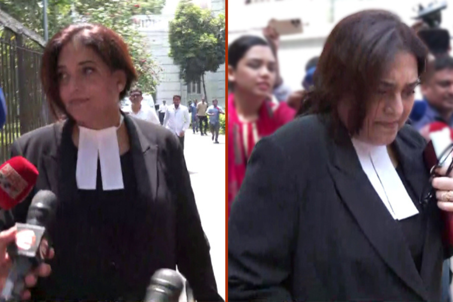 সাংবাদিক এড়িয়ে ট্রাইব্যুনালে ব্যারিস্টার রিজওয়ানা, গেলেনও চুপিচুপি