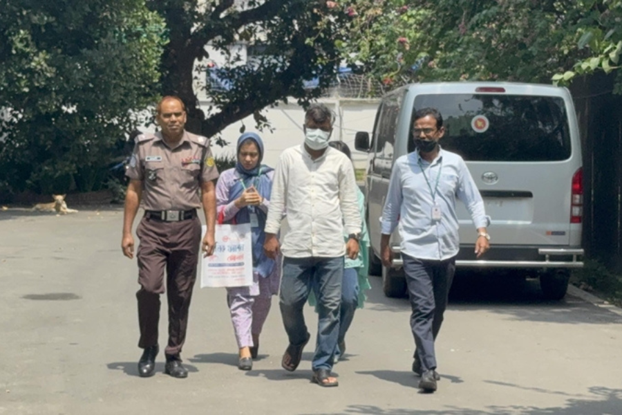 ট্রাইব্যুনাল অবমাননা: বাবু পাটোয়ারীর ২ মাসের কারাদণ্ড