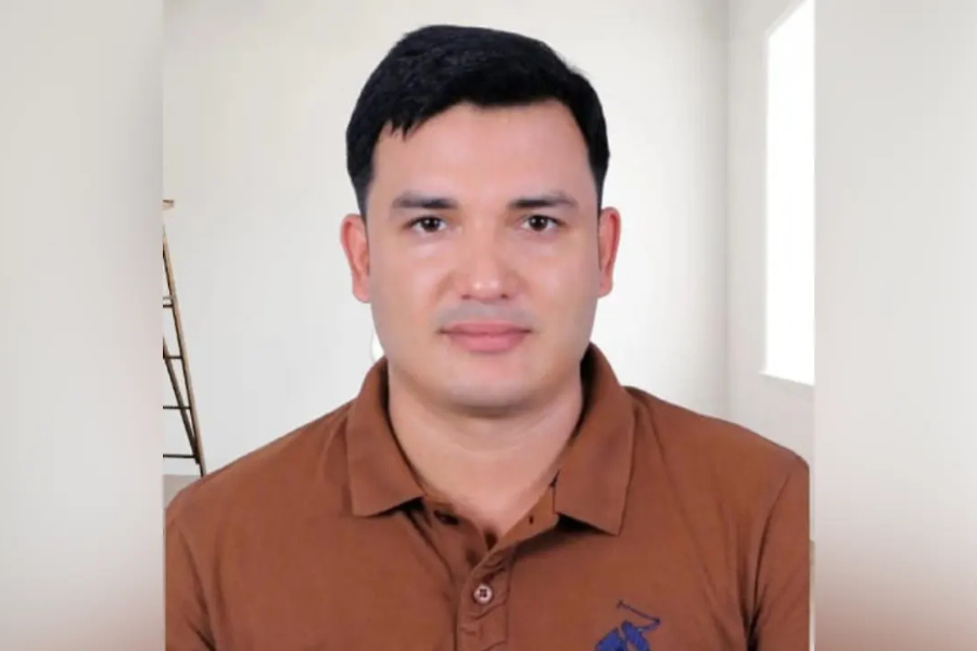 বিমানবন্দর থেকে সাবেক ছাত্রলীগ নেতা গ্রেপ্তার