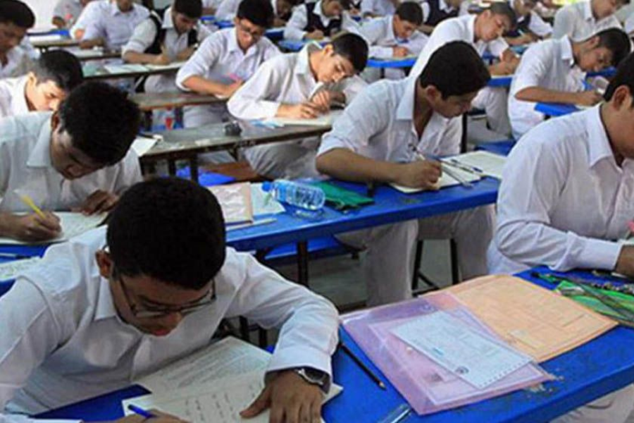 এসএসসি পরীক্ষাকেন্দ্রের ২০০ গজের মধ্যে জনসাধারণের প্রবেশ নিষিদ্ধ