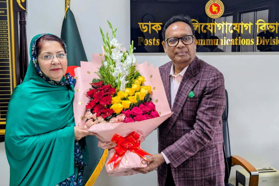 ডাক ও টেলিযোগাযোগ বিভাগে নতুন সচিবের যোগদান