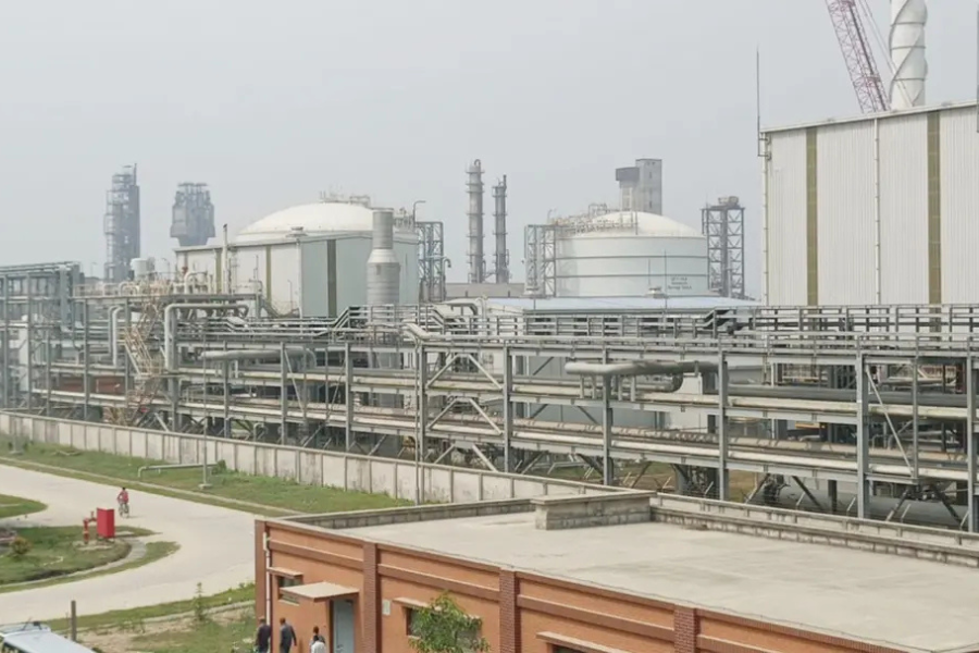 ২৭ দিন পর ফের উৎপাদনে যাচ্ছে ঘোড়াশাল-পলাশ সার কারখানা