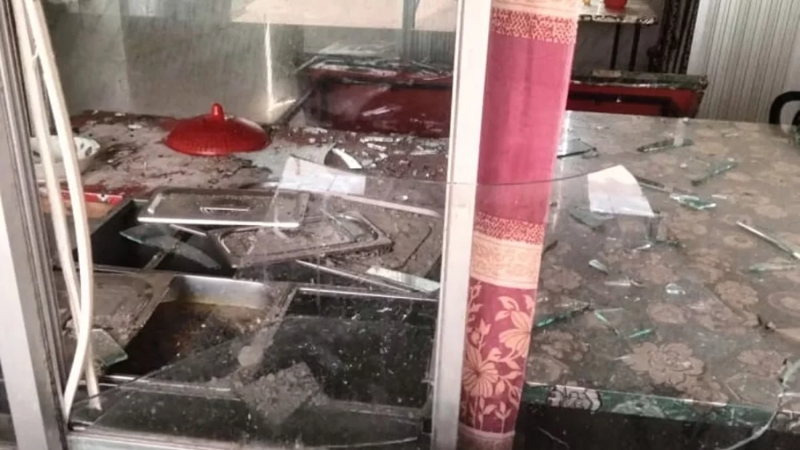 কুমিল্লায় বিএনপির কেন্দ্রীয় নেতার গাড়িতে হামলা ও ভাঙচুর