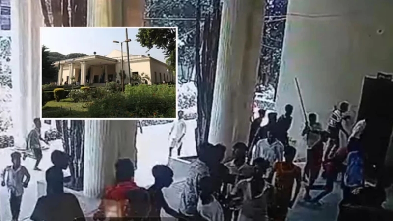 রবীন্দ্রনাথ ঠাকুরের কাছারিবাড়িতে হামলা-ভাঙচুর