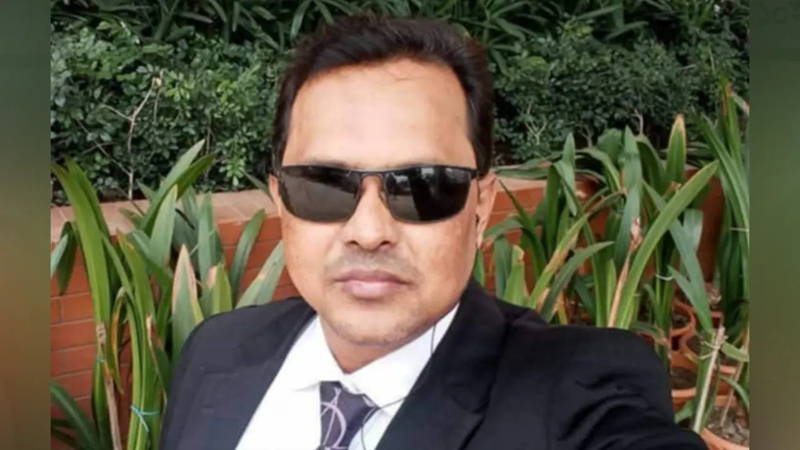 স্ত্রীকে ভিডিও কলে রেখে স্বামীর আত্মহত্যা