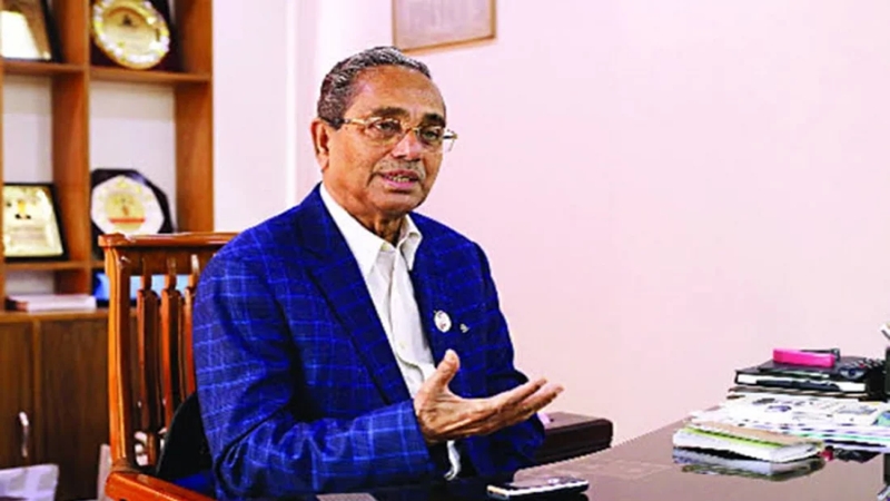 গোপনে বিদেশে পাড়ি জমালেন শেখ হাসিনার চাচা