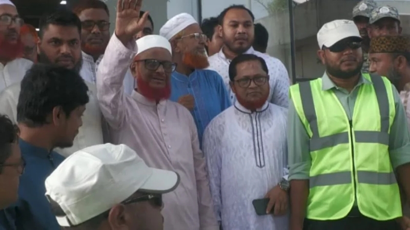 জনসমর্থন থাকলে কেউ পালায় না: এ টি এম আজহারুল