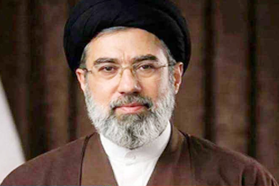 লারিজানি হত্যাকাণ্ডে কঠোর প্রতিশোধের হুঁশিয়ারি মোজতবা খামেনির