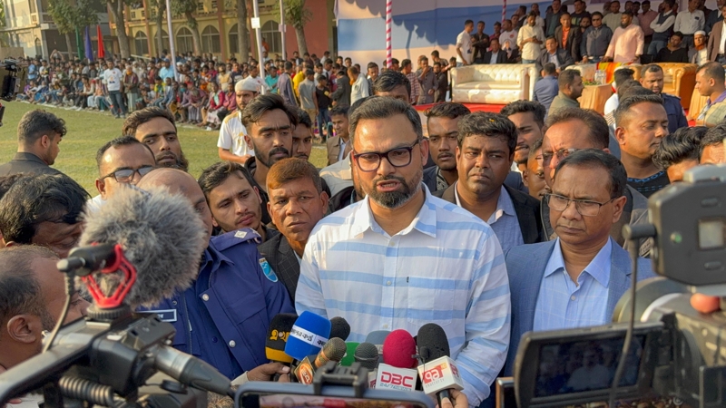 বাংলাদেশে কখনো স্বৈরাচারের স্থান জনগণ মেনে নিবেনা : আমিনুল হক