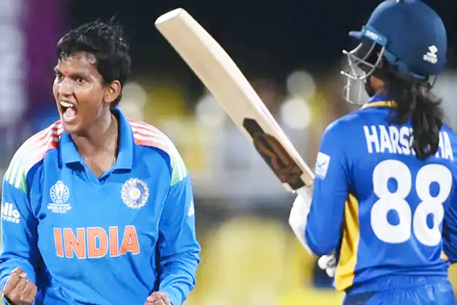 ঘরের মাঠে নারী বিশ্বকাপে জয় শুরু ভারতের