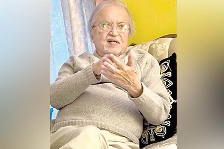 জিয়া হত্যা এরশাদকেই সন্দেহ চট্টগ্রামের তৎকালীন ডিসি জিয়াউদ্দিনের