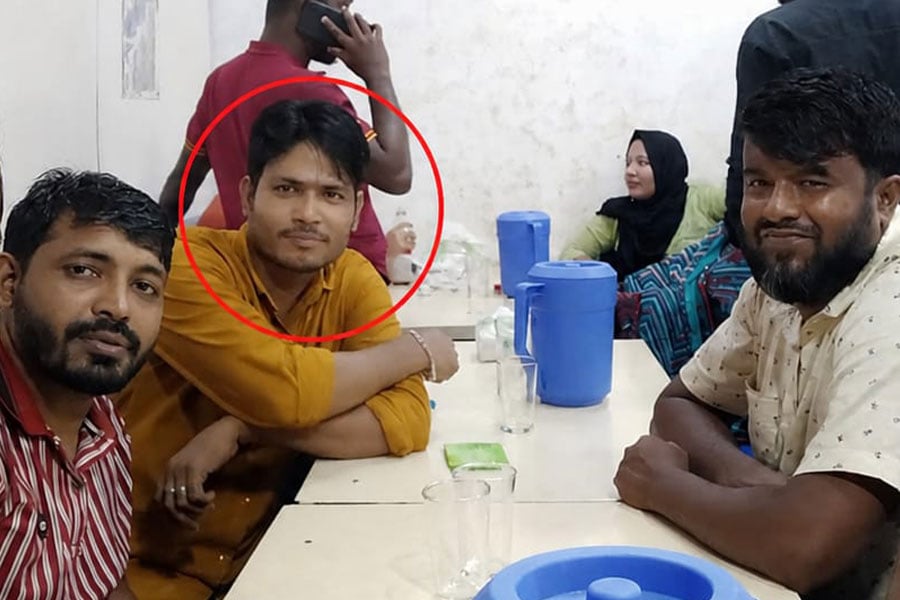 পাহাড়তলীতে তালিকাভুক্ত মাদক মামলার আসামি রেজাউল গ্রেপ্তার