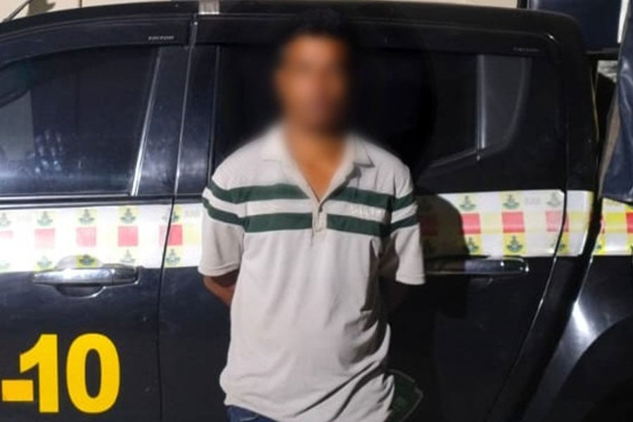 গ্রেপ্তারকৃত মাদক কারবারি