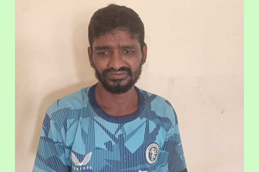 বাঁশখালীতে দুর্ধর্ষ দোকান চুরির মূল হোতা ২ দিনের রিমান্ডে