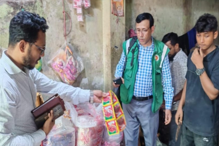 বাঁশখালীতে মোবাইল কোর্টের অভিযানে ১জনকে কারাদণ্ড