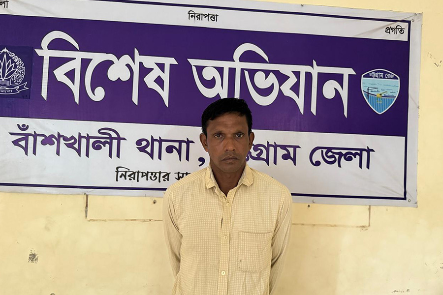 বাঁশখালীতে ধর্ষণ মামলার সাজাপ্রাপ্ত আসামি আটক