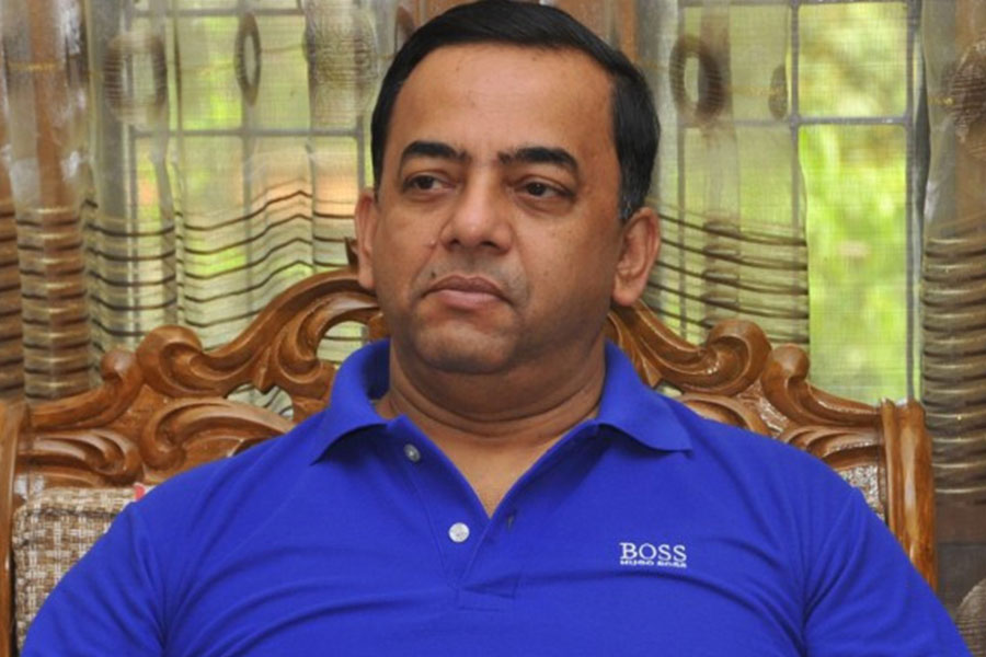সাবেক আইজিপি বেনজীর দুবাইয়ে গ্রেপ্তার