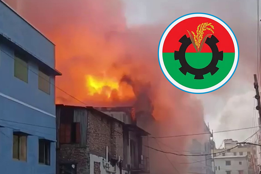 মিরপুরে অগ্নিকাণ্ডে নিহতদের ১ লাখ করে টাকা দেবে বিএনপি