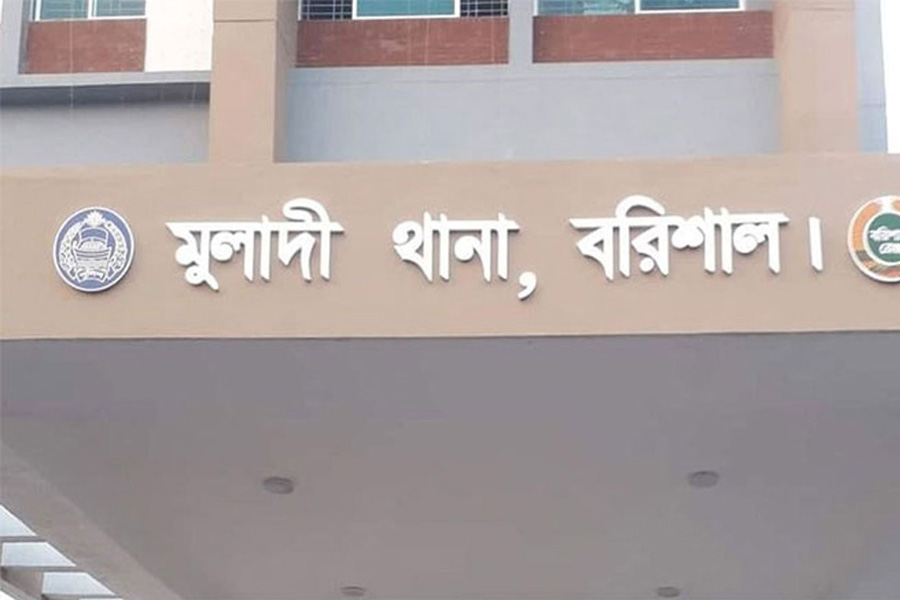 বাবার সামনে এক ভাইয়ের চোখ তুলে নিল অন্য দুই ভাই