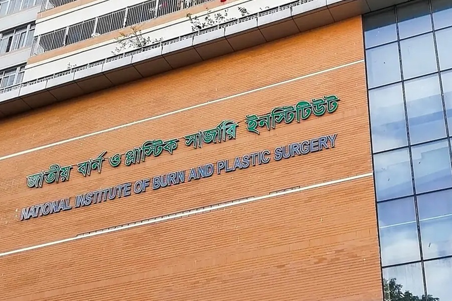 ঢাকার দুই এলাকায় গ্যাস লিকেজ থেকে বিস্ফোরণ, দগ্ধ ৬