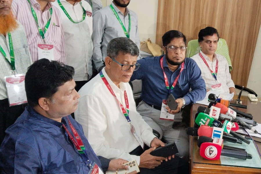 জাতীয় নির্বাচনের রিহার্সাল হিসেবে বিবেচিত হবে চাকসু : চবি উপাচার্য