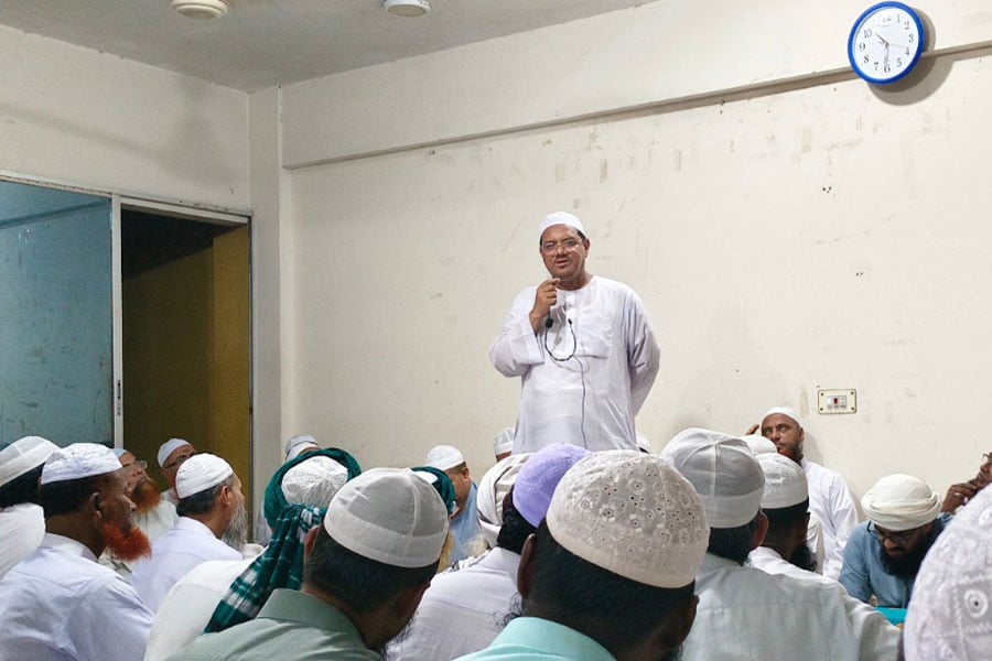 ইসলামী আন্দোলন বাংলাদেশের আমির মুফতি সৈয়দ মুহাম্মাদ রেজাউল করীম (চরমোনাই পীর)