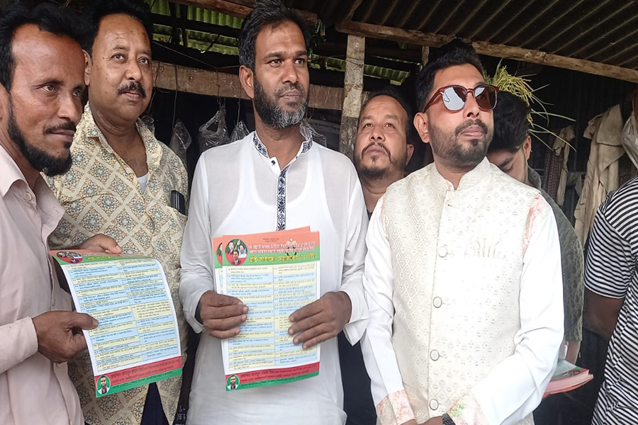 শিবচরে বিএনপির মনোনয়ন প্রত্যাশী হান্নান মিয়ার গনসংযোগ