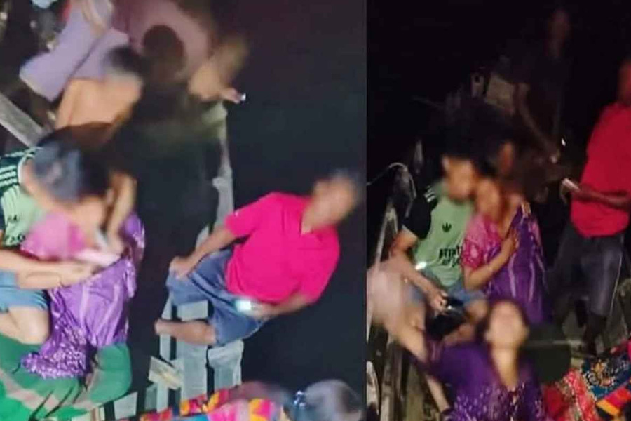 রাঙামাটিতে সেনাবাহিনীর চেষ্টায় ১১ নারী-শিশু উদ্ধার