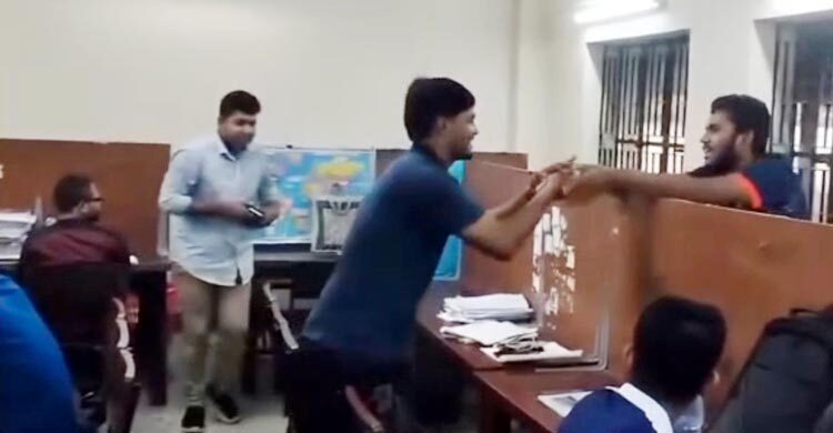 ডাকসু নির্বাচন ছাত্রদলের আচরণবিধি লঙ্ঘনের অভিযোগ