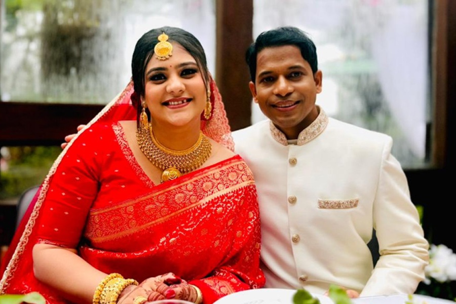 বিয়ে করলেন দীপ্তি চৌধুরী, দাওয়াত দেবেন রিসিপশনে