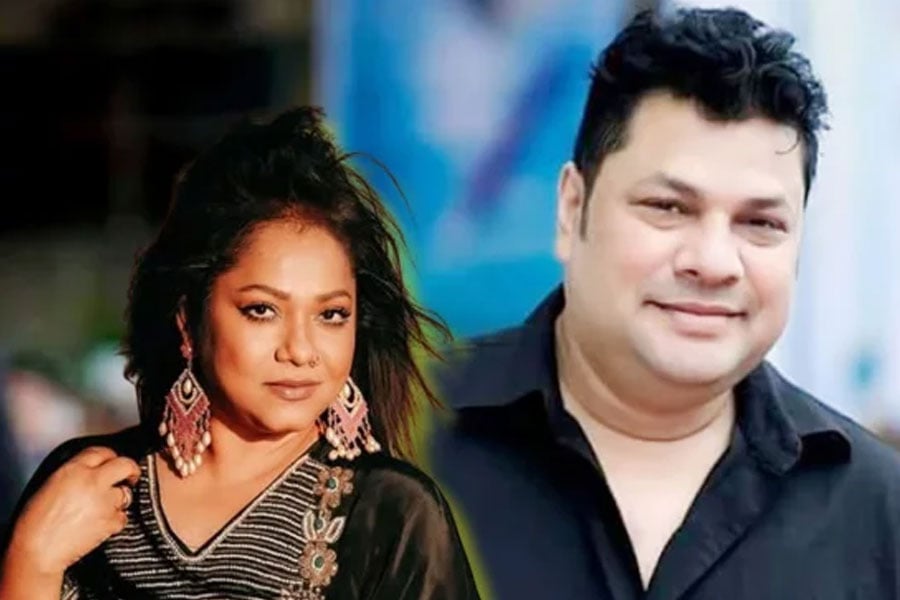 ডলি সায়ন্তনী-রবি চৌধুরী