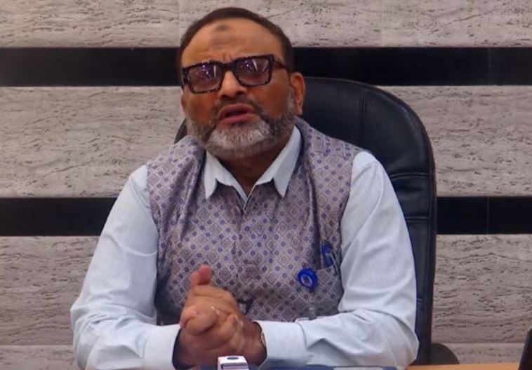 তোমরা নির্ভয়ে ভোট দিতে আসবা: ঢাবি উপাচার্য