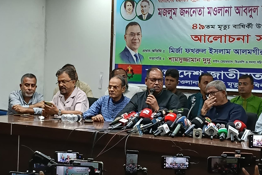 জনগণের পক্ষে থাকতে হবে :দুদু