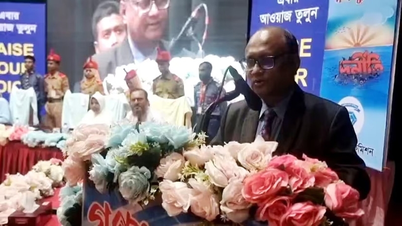 সুনির্দিষ্ট অভিযোগ থাকলে কাউকে ছাড় দেব না: দুদক চেয়ারম্যান