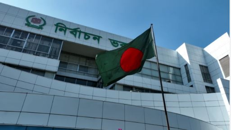 এনআইডি’র সাবেক ডিজির এনআইডি ব্লকের নির্দেশ দুদকের