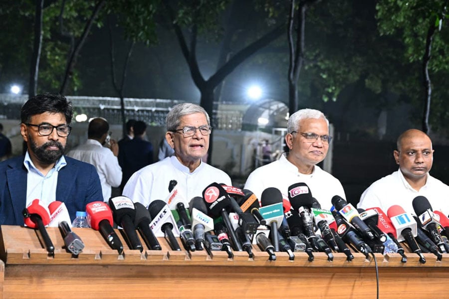 মির্জা ফখরুল ইসলাম আলমগীরের ব্রিফিং