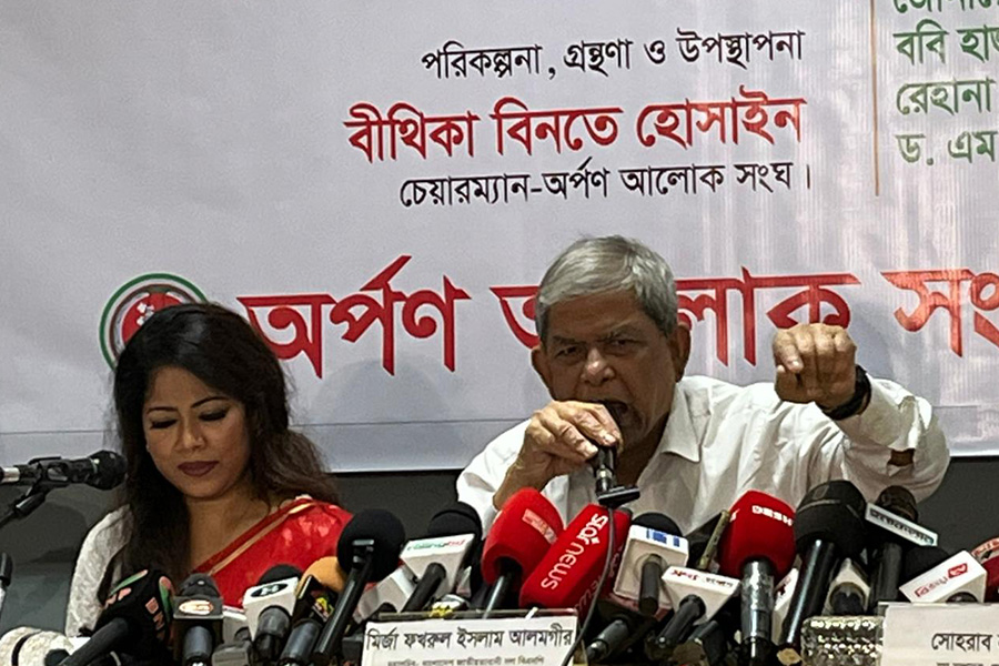 রাজনৈতিক সংকটের প্রধান কারণ দুর্নীতি : ফখরুল