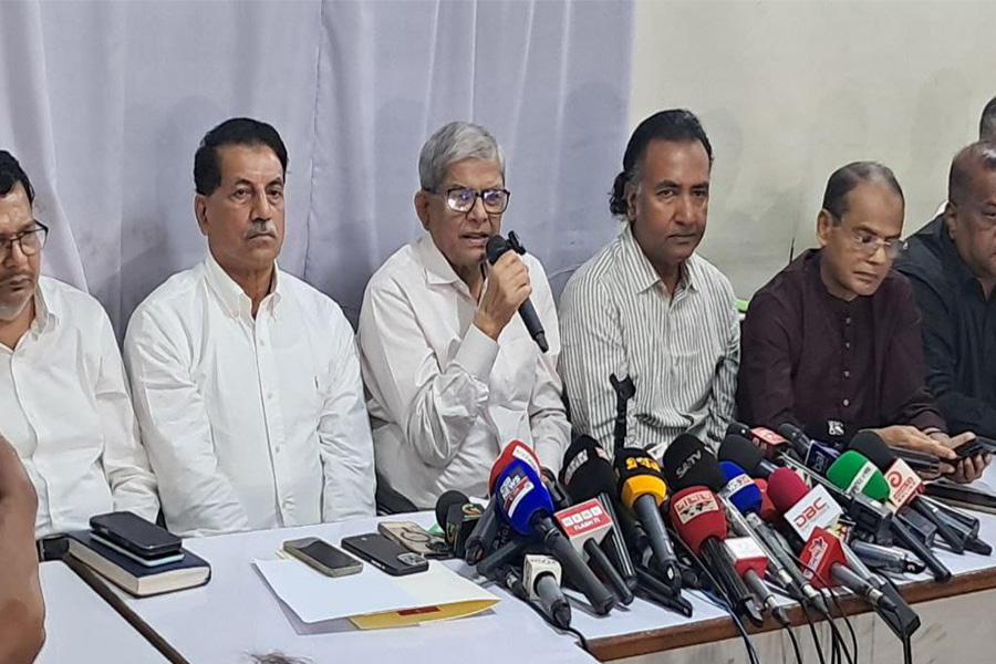 দেশের শত্রুরা আবার  মাথা তুলে দাঁড়ানোর চেষ্টা করছে : ফখরুল