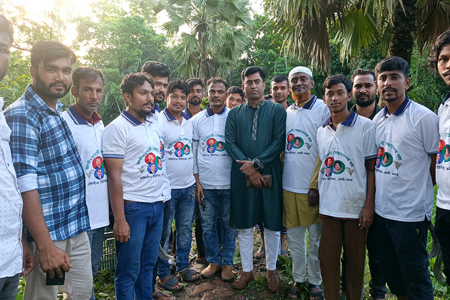 বালিগাঁও নিজ উদ্যোগে রাস্তাঘাট পরিষ্কার-পরিচ্ছন্ন অভিযান উদ্যোগ গ্রহণ