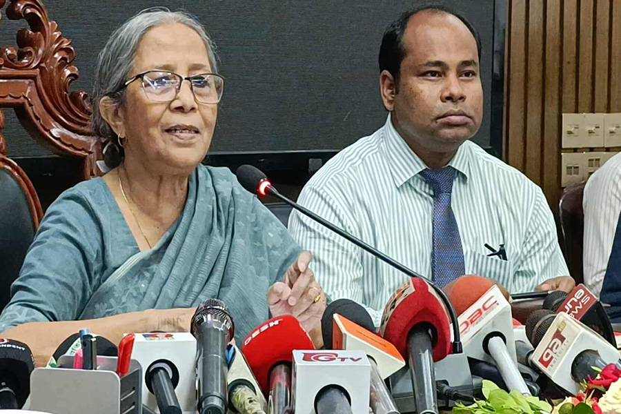 দুর্গা পূজায় ভারতের অনুরােধ ১২শ মেট্রিকটন ইলিশ পাঠানো হবে: ফরিদা আখতার