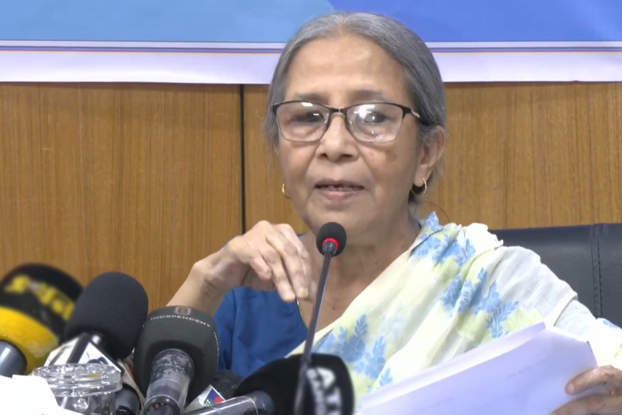 কবে থেকে ইলিশ ধরা বন্ধ জানালেন মৎস্য উপদেষ্টা