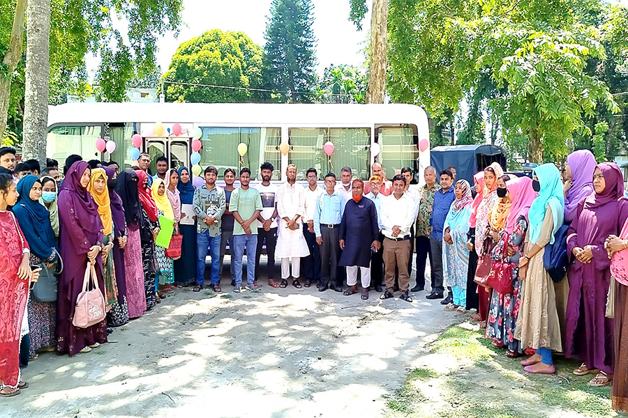 ফুলবাড়ীতে দুই মাসব্যাপী কম্পিউটার প্রশিক্ষণের উদ্বোধন